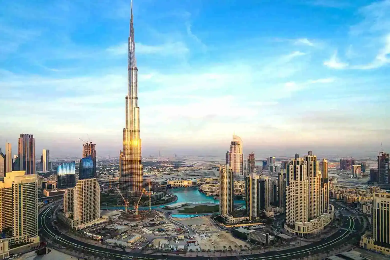 Key Attractions Near the Burj Khalifa and Dubai Frame