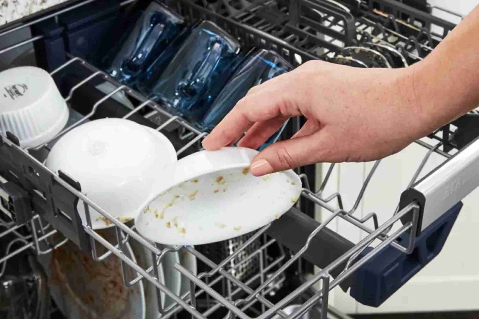 Why Dishwasher Leaves Dishes Dirty After Wash