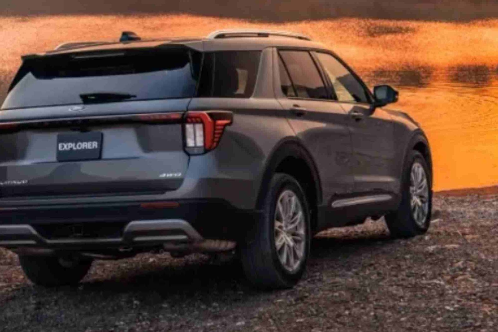 Best 7 Seater SUVs in Iraq: Why Ford Explorer Is a Top Choice